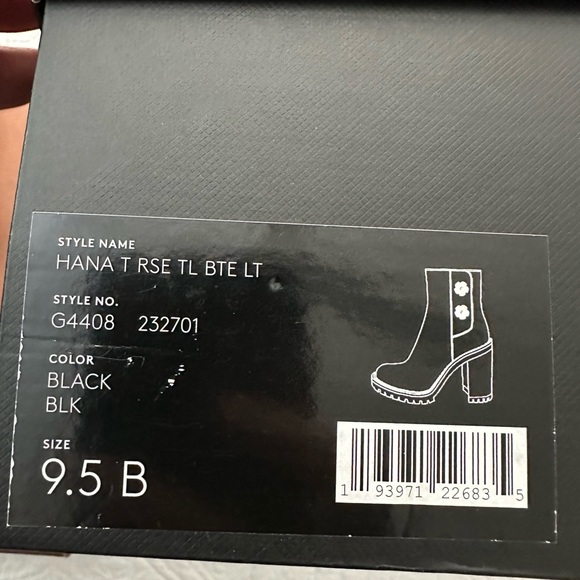 Coach Hana Tea Rose Lug Sole Boot - Picture 12 of 12